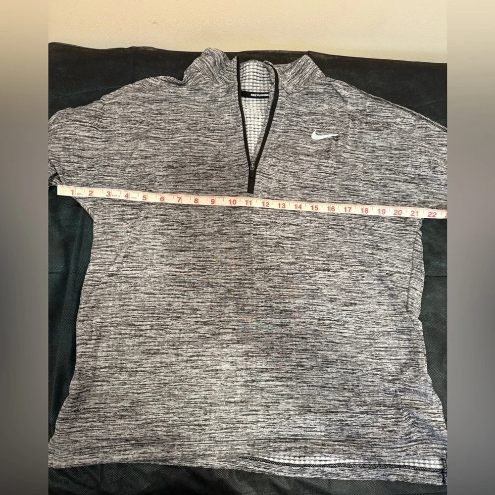 🔥Nike Running Heathered Gray Zip-Up Sweater🔥